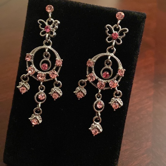 Elegant pair of earrings - Picture 2 of 2